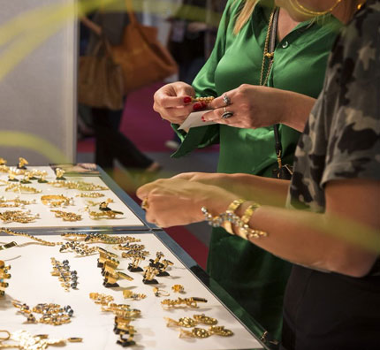 SALONS DE LA BIJOUTERIE JOAILLERIE EN FRANCE